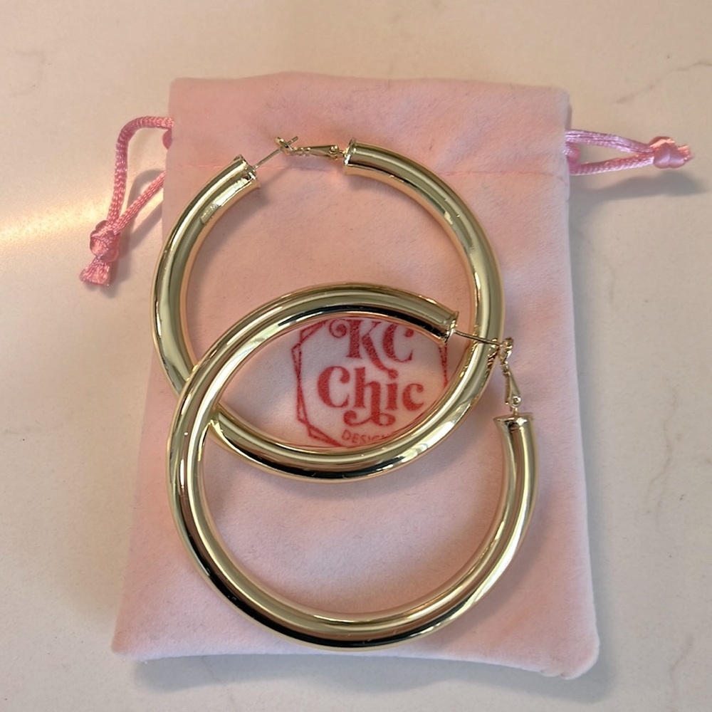NWT large Gold hoops